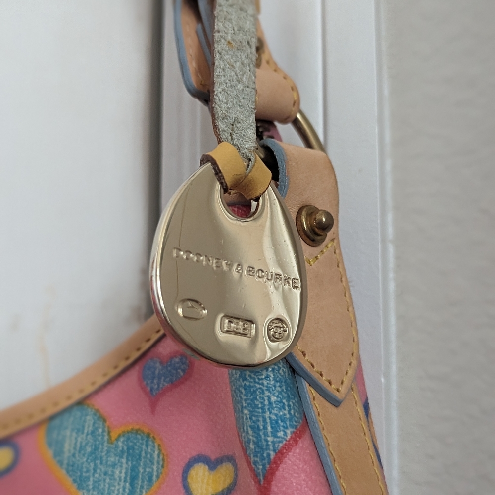 Vintage RARE pink multicolor hearts preloved Dooney & Bourke shoulder bag HTF - Picture 4 of 13